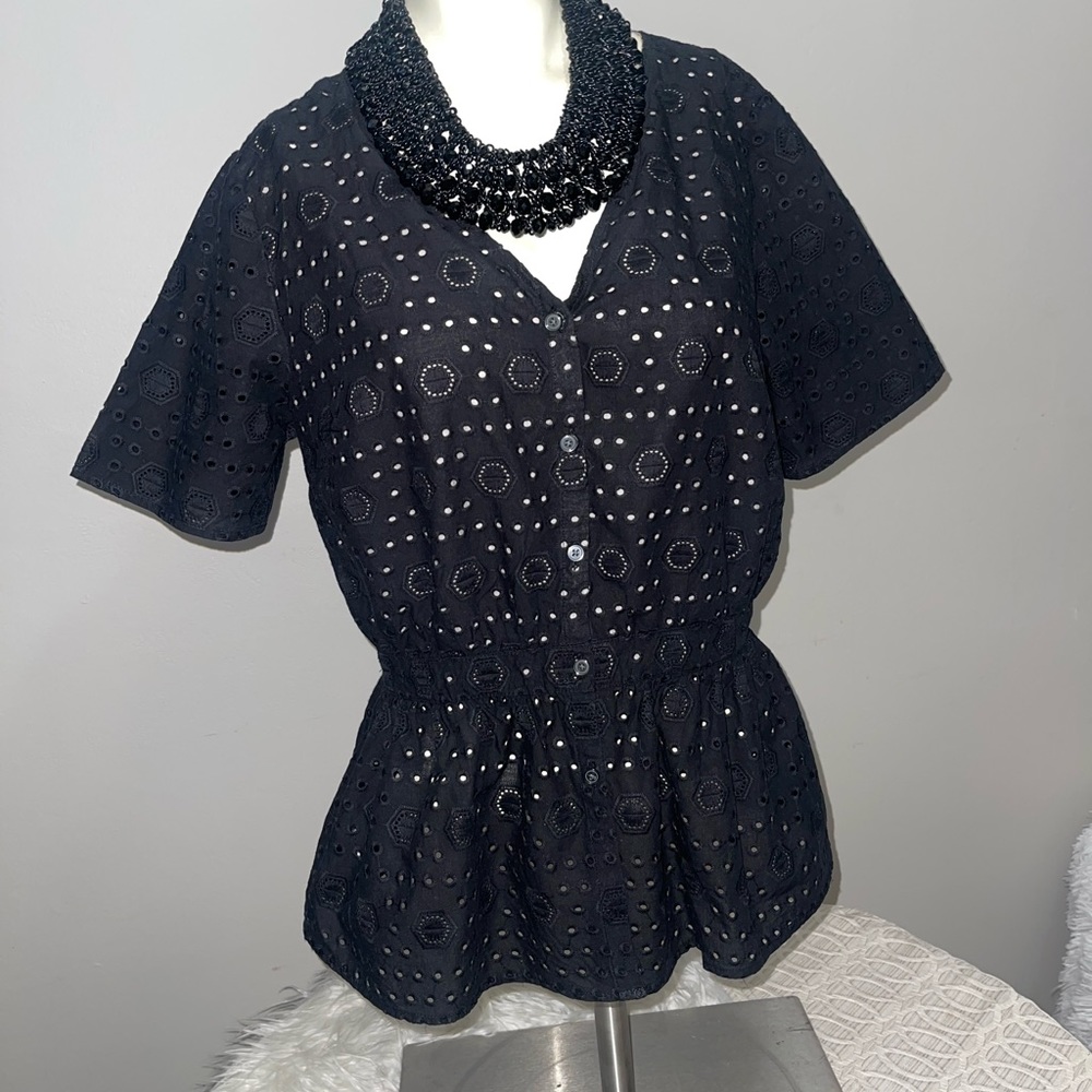 Women’s “Ann Taylor” Top